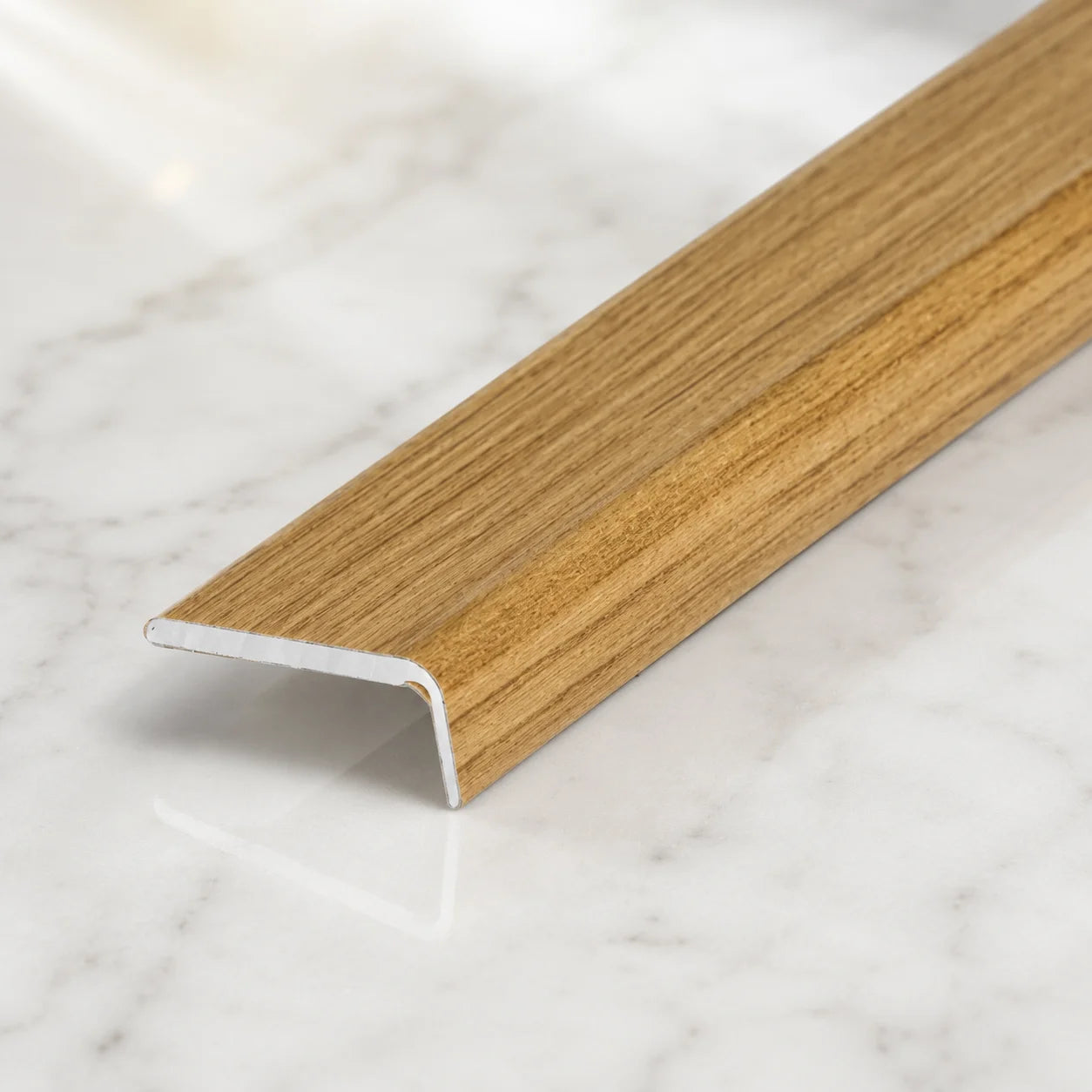 25x10mm Self-Adhesive Aluminium Floor Edge Trim Strip Antique Oak
