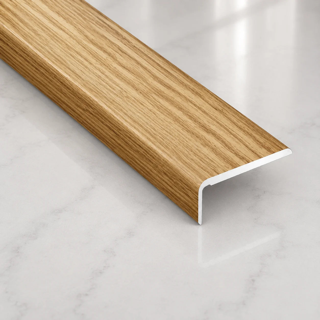 25x10mm Self-Adhesive Aluminium Floor Edge Trim Strip Wood Effect Plank Oak