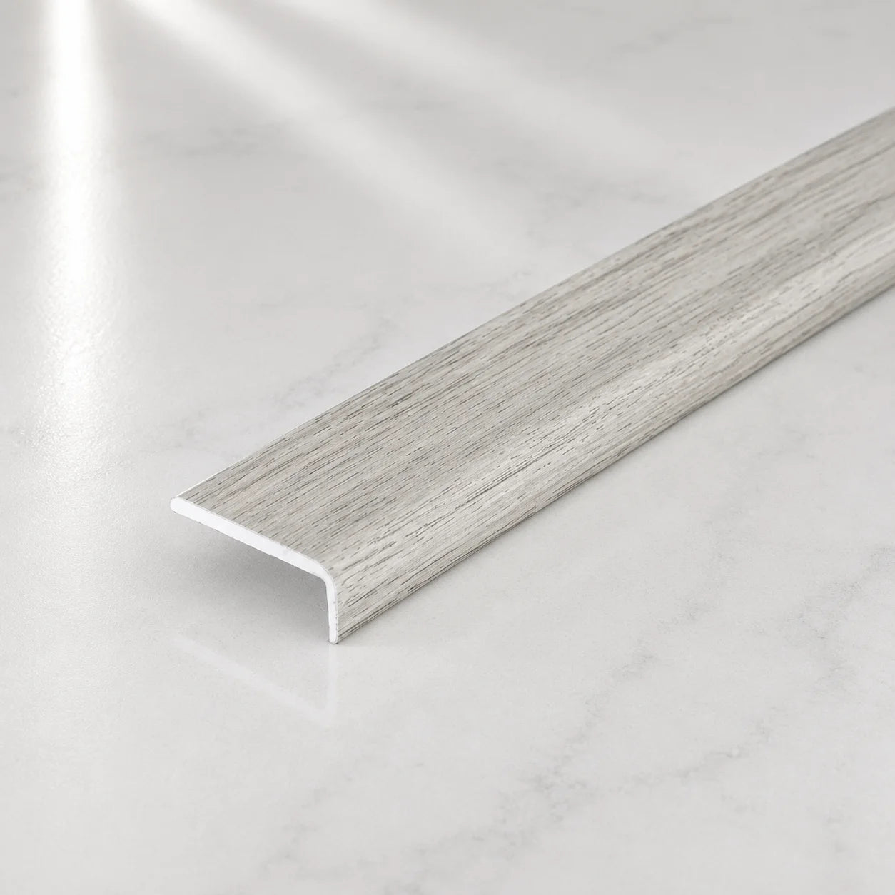 25x10mm Self-Adhesive Aluminium Floor Edge Trim Strip Wood Effect Selma Oak